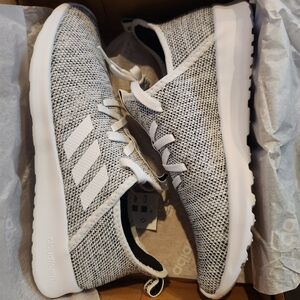 NWT Woman's Adidas Cloudfoam Pure 8.5